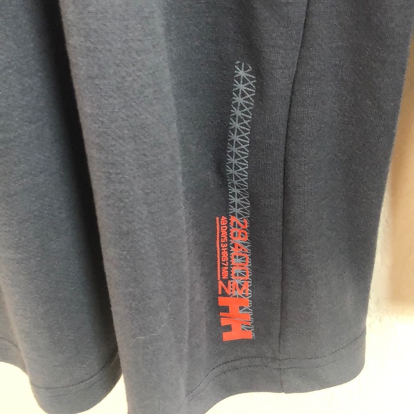 NWT Helly Hansen Men’s HP Half-Zip Pullover XL - Picture 6 of 8